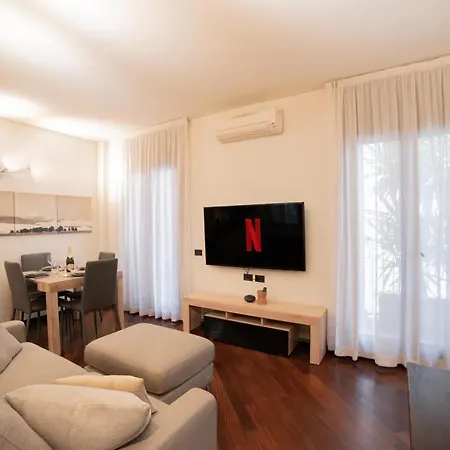 Brera-centro, Stylish And New * Milano