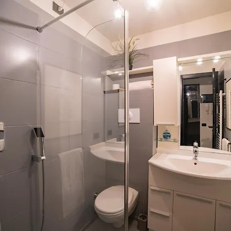 Brera-centro, Stylish And New * Milan